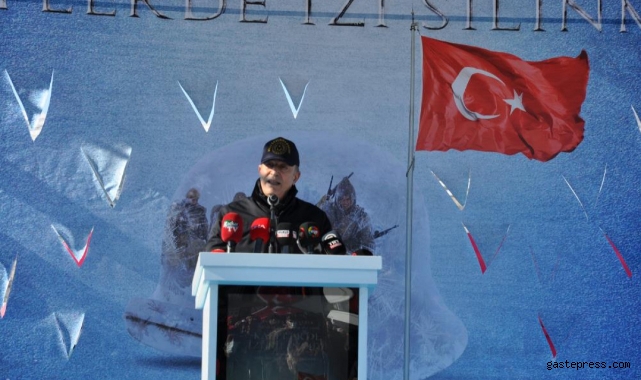 Bakan Akar: 'Hiçbir zaman şehitlerimizin kanlarını yerde bırakmadık, bırakmayacağız'