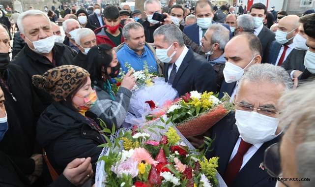 Başkan Memduh Büyükkılıç: "Hizmetten hizmete koşuyoruz" 