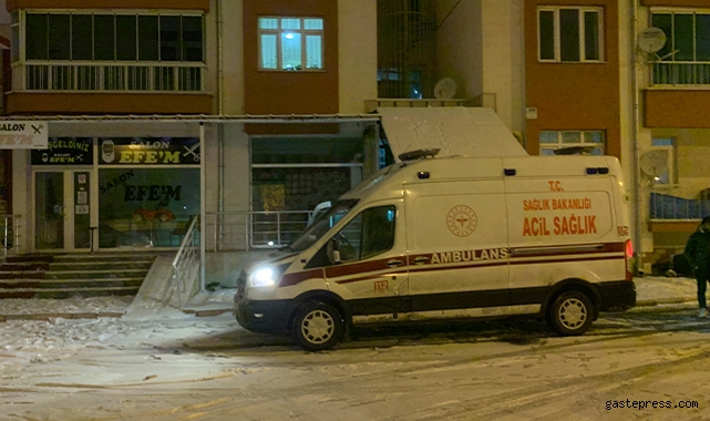 Bunalımda olan adam kendini asarak yaşamına son verdi!