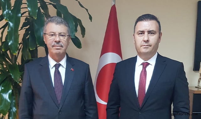 Hüseyin Akay, Demirhan'ı kutladı!