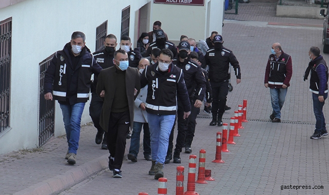 İnsanların evine uyuşturucu yerleştirip kumpas kuranlara operasyon!