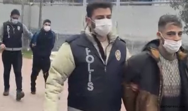 İstanbul’da 4 aylık hamile ve bebekli kadına kapkaç dehşeti!