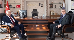 Memduh Büyükkılıç'tan Kocasinan Kaymakamlığına ziyaret!