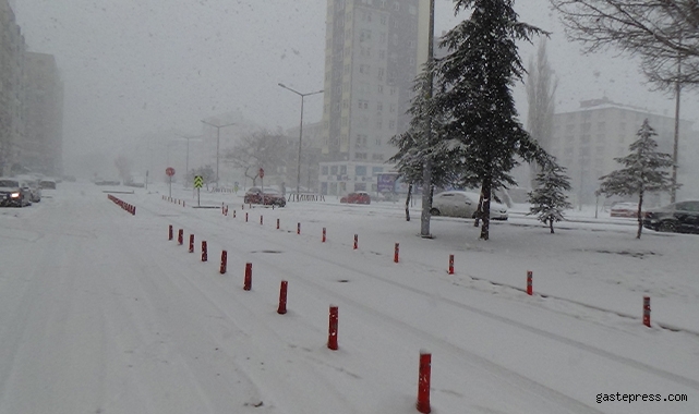 Meteorolojiden kuvvetli kar yağışı uyarısı!