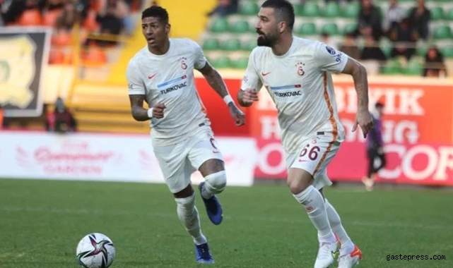 Arda Turan eleştirilere yanıt verdi!