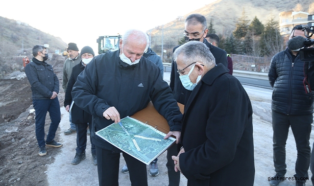 Başkan Büyükkılıç: "Trompet modeli katlı kavşak projemizde çalışmalar sürüyor"