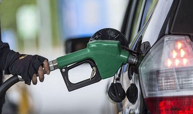 Benzin ve motorine çok büyük zam geliyor! 