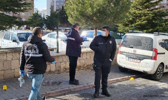 Boşanma aşamasındaki kocasını tabancayla ağır yaraladı!