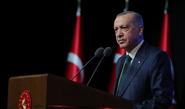 Cumhurbaşkanı Erdoğan, Ukrayna ziyareti öncesinde basın mensuplarının sorularını cevapladı!