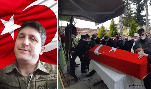 Futbol maçında kalp krizi geçiren uzman çavuş Amasya'da son yolculuğuna uğurlandı!