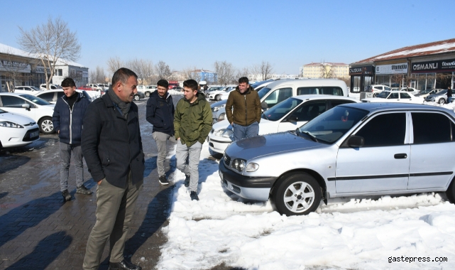 Galericiler satış olmadığından vatandaş düşmeyen fiyatlardan yakınıyor!