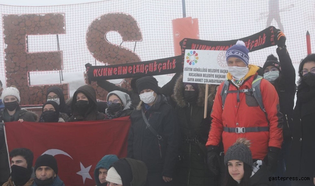 Kocasinanlı Öğrenciler, Erciyes'te Karın Keyfini Çıkardı!