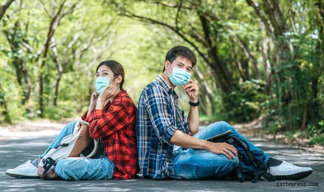 Maske yasağı kalkıyor! AVM, uçak, tren, otobüs ve sinema gibi yerlerde maske yasağı sürecek!