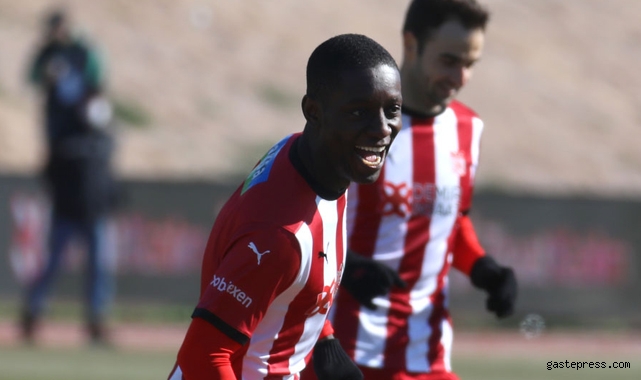 Sivasspor Türkiye Kupası'nda çeyrek finale yükseldi!