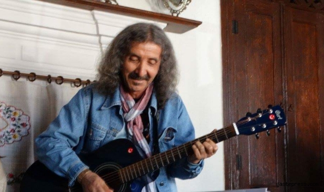 Barış Manço'nun gitar hediye ettiği modern halk ozanı!