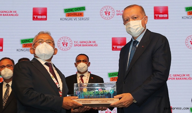Başkan Büyükkılıç ile 3 yılın özeti; proje, hizmet ve başarı!