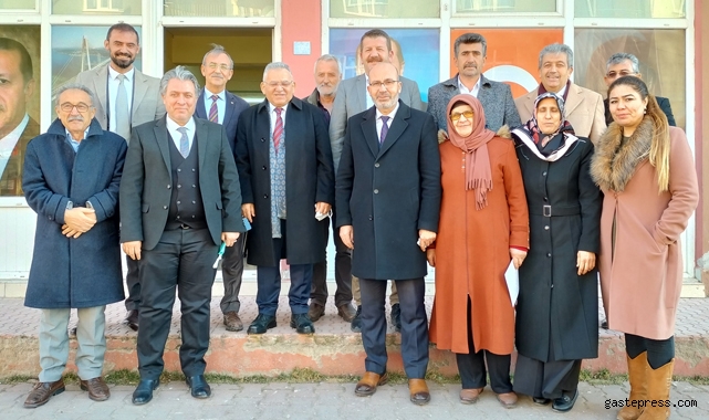 Başkan Memduh Büyükkılıç'tan Sarıoğlan'da 'Cumhur İttifakı' Ziyareti!