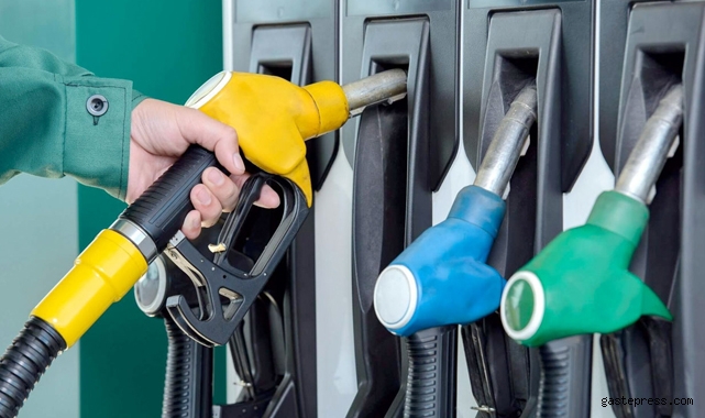 Benzin ve motorine yeni zam geliyor! Benzine 53 kuruş, motorine 1,33 TL daha zam!