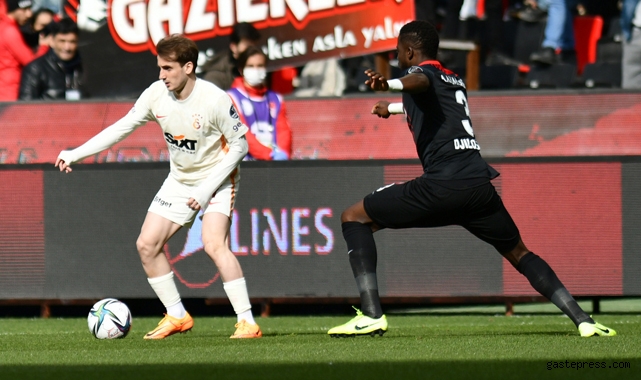 Galatasaray öne geçtiği maçta Gaziantep FK'ye 3-1 kaybetti!