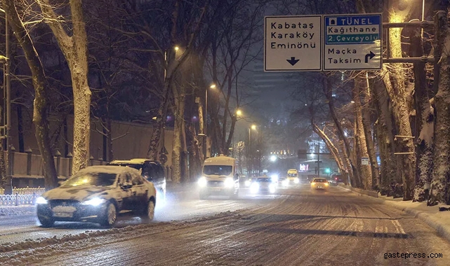 İmamoğlu'ndan İstanbul'da etkili olan kar yağışıyla ilgili açıklama!