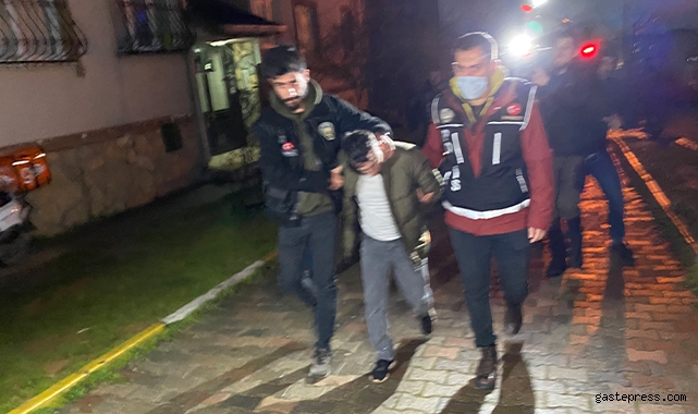 İstanbul'da uyuşturucu satıcılarına operasyon: 20 kişi yakalandı!