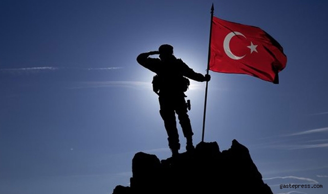 İzmir'de silah kazası sonucu 1 asker şehit oldu!