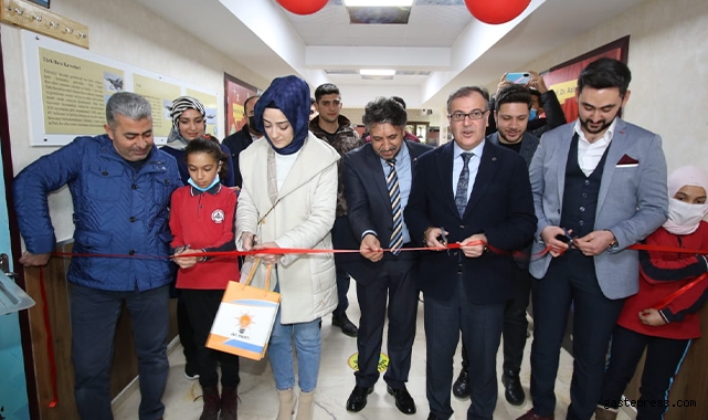 Kayseri Hacılar Belediyesi ve AK Parti İlçe teşkilatından kitap bağışı!
