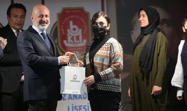 Kayseri Kocasinan Belediye Başkanı Çolakbarakdar'dan gençlere müjde!
