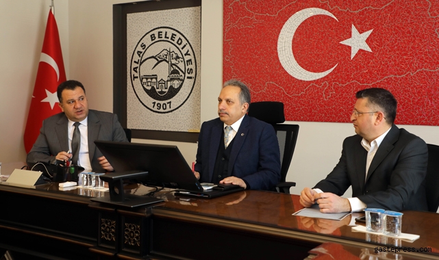 Kayseri Talas'ta yol bakım koordinasyon toplantısı yapıldı!