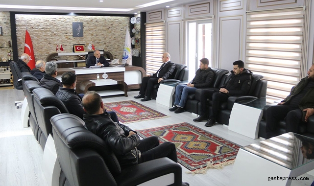 Kayseri Yahyalı ilçesindeki esnaflar başkan Öztürk'e teşekkür etti!