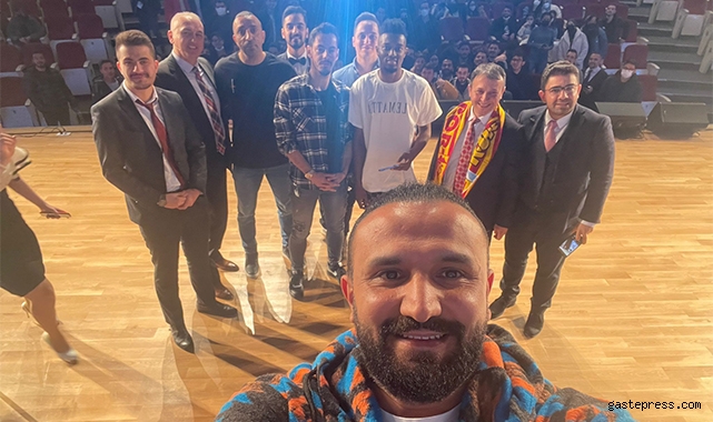 Kayserispor'dan öğrencilere jest!