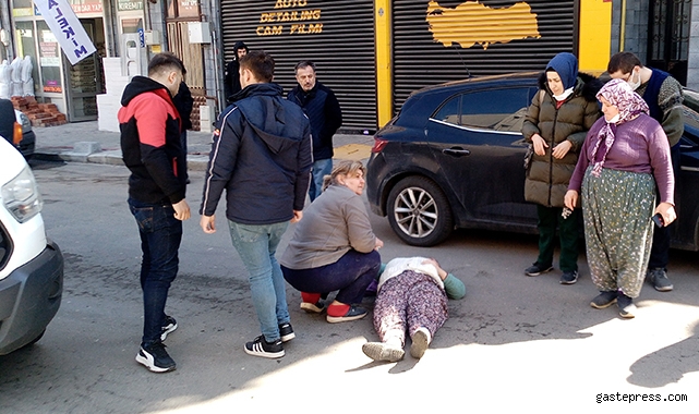Kazada duygusal anlar: Yaralanan engelli genç kızın elini ambulans gelene kadar bırakmadı!