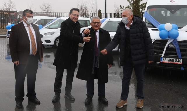 Memduh Başkan'dan Engelsiz Yaşam Merkezi'ne 5 Milyon TL'lik Yeni Araç Desteği!