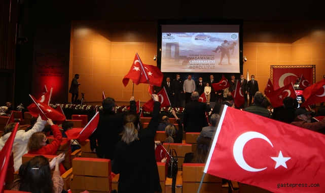 Memduh Başkan, İstiklal Marşı'nın Kabulunün 101. Yıldönümünü Lise Öğrencileri ile kutladı!