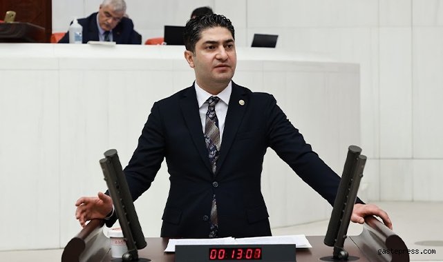 MHP’li Özdemir: Para ve silaha karşı galip gelebilecek olan, insanlığın bizatihi kendisidir!