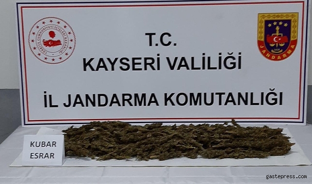 Şehir dışından uyuşturucu madde getiren 3 şahıs yakalandı!