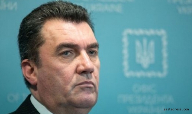 Ukrayna hükümeti: "Rus paraşütçü birlikleri Odessa'ya inmeyi planlıyor"