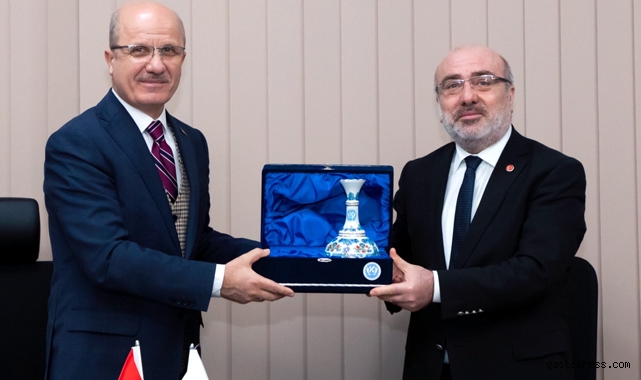 YÖK Başkanı Özvar, Kayseri Üniversitesi’ni Ziyaret Etti!