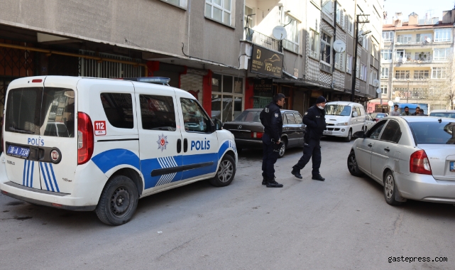 Alacak verecek kavgasında kan aktı: 1 ağır yaralı!