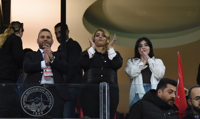 Berna Gözbaşı: 3 puanı kaçırdık!