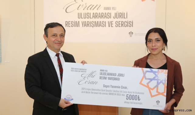 ERÜ’de “Ahi Evran Anma Yılı Uluslararası Jürili Resim Yarışması” ödülleri sahiplerine verildi!