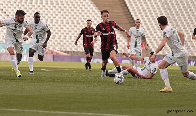 Fatih Karagümrük sahasında Giresunspor'u mağlup etti!