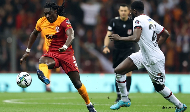 Galatasaray, Fatih Karagümrük'ün işini ilk yarıda bitirdi!