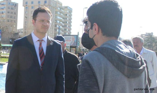 İYİ Partili Hasan Mert Çakmak, "Gençlerimiz Diyor ki bugün yarından daha ucuz"