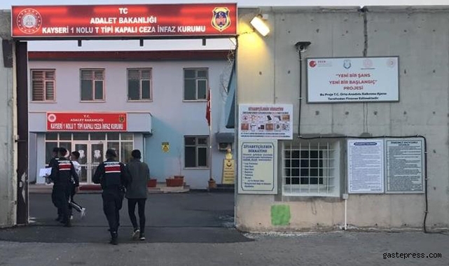 Kayseri'de Kablo hırsızları jandarmaya yakalandı!