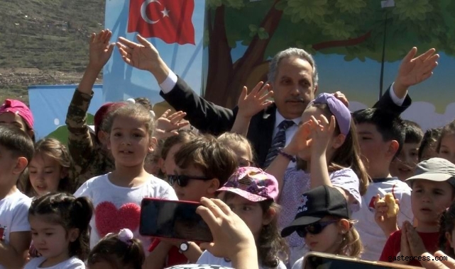 Kayseri Talas Belediyesi'nin Çocuk Festivali renkli görüntüler oluşturdu!