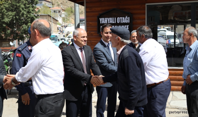 Kayseri Yahyalı'da Bayramlaşma töreni yapıldı!