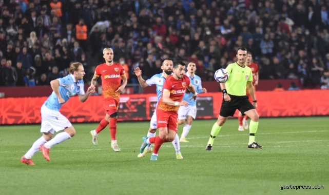 Kayserispor son dakikada yıkıldı!