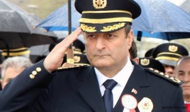 Kulular'a yurt dışı görevi!