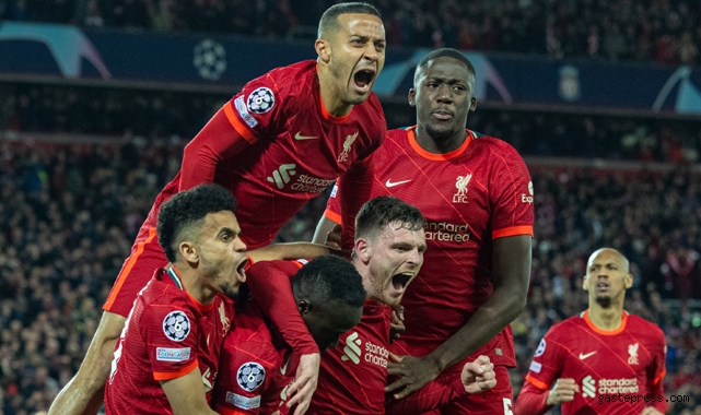 Liverpool Devler Ligi'nde final kapısını araladı!